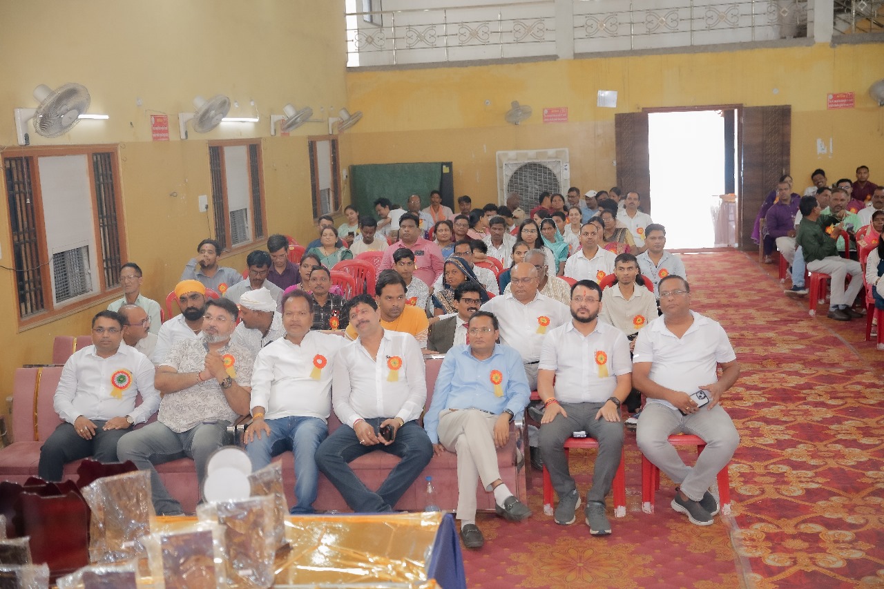 "सम्मान से शुरुआत, सहयोग से बदलाव – शिक्षा से समाज निर्माण की ओर एक यदुवंशी संकल्प!"